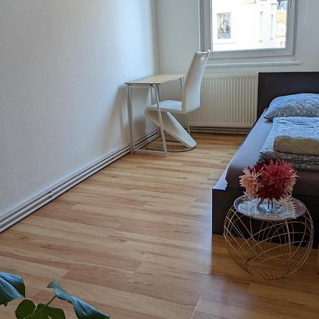 Single Room Near The Black Forest Villingen-Schwenningen Bagian luar foto