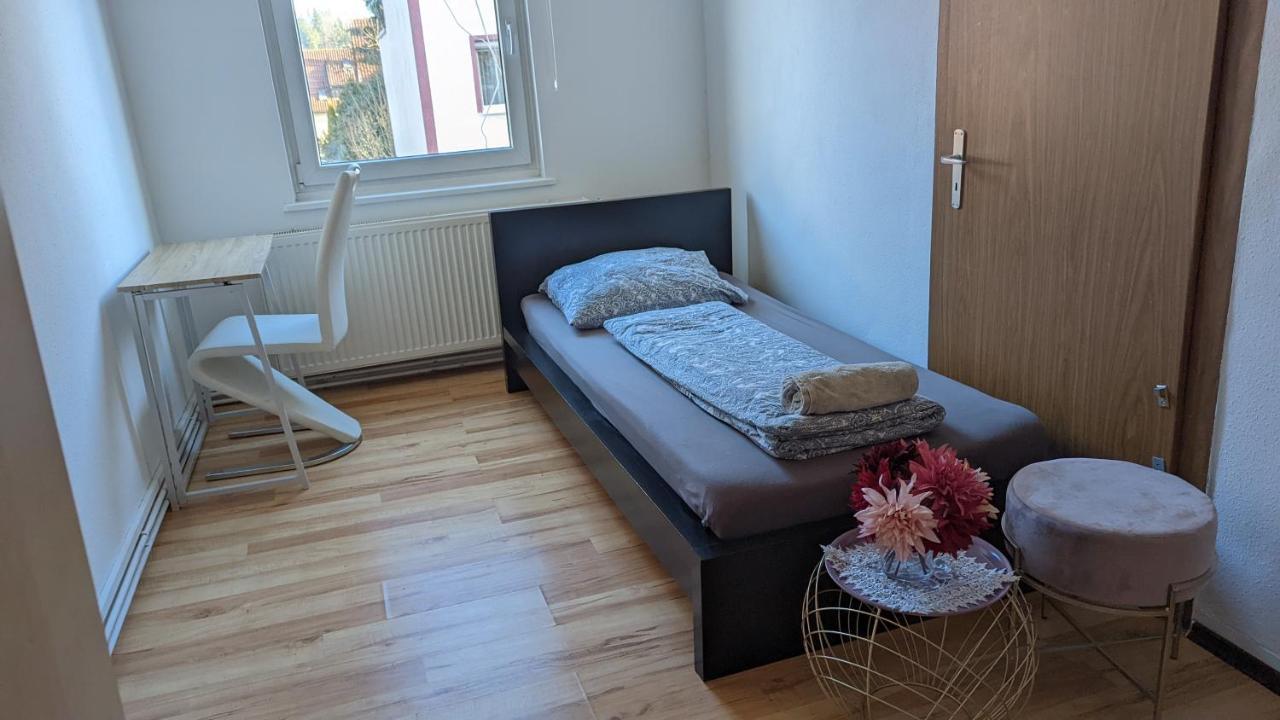 Single Room Near The Black Forest Villingen-Schwenningen Bagian luar foto